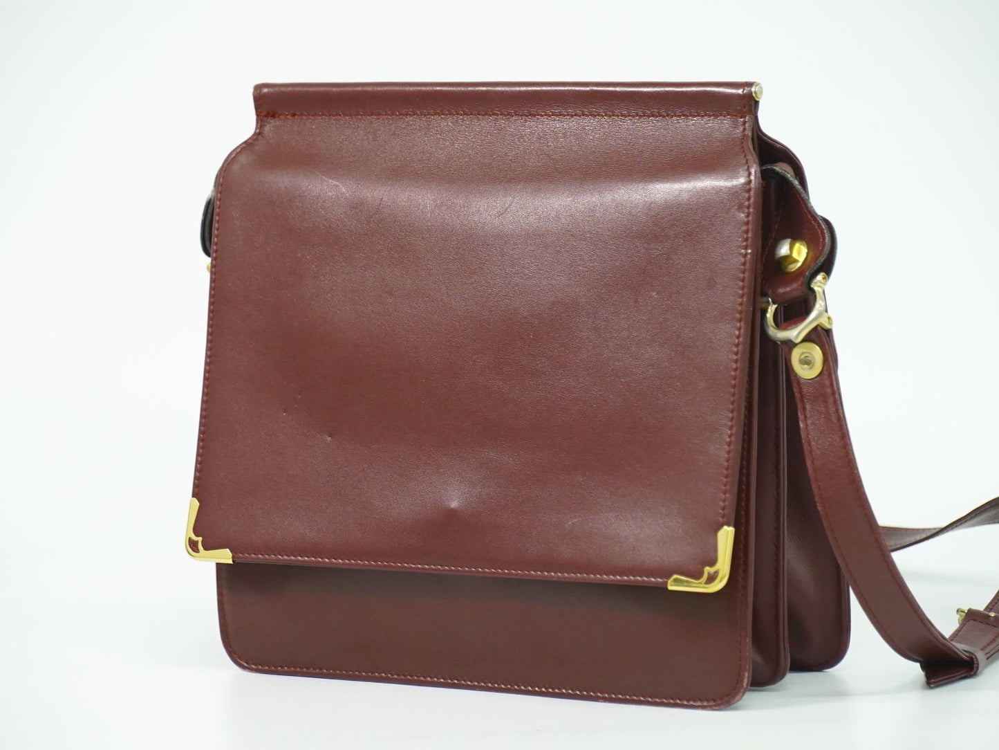 Cartier マストライン ショルダーバッグ ボルドー