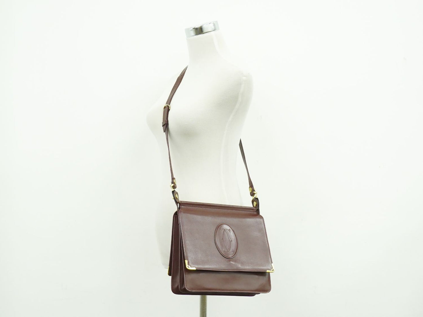 Cartier マストライン ショルダーバッグ ボルドー