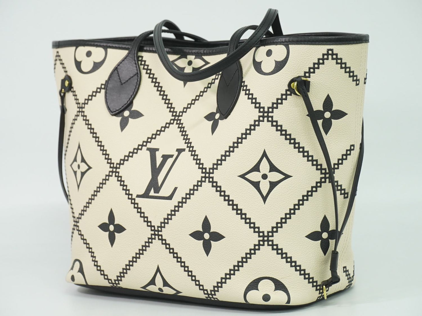 LOUIS VUITTON ネヴァーフル MM モノグラム アンプラント レザー トートバッグ クレーム M46039