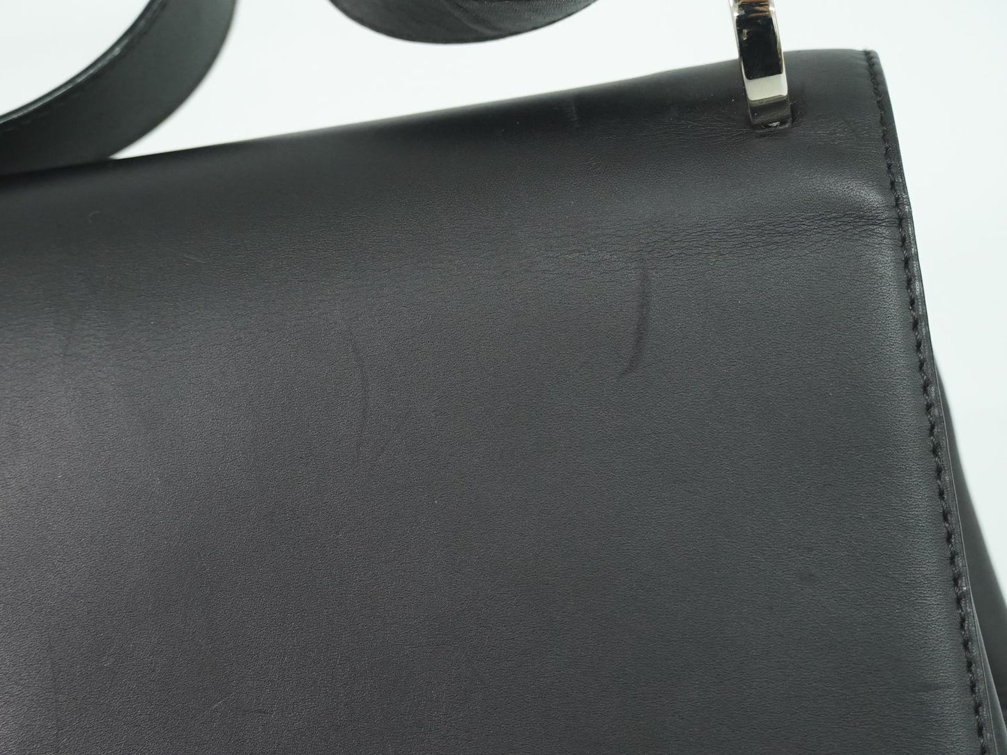 Salvatore Ferragamo ガンチーニ ショルダーバッグ ブラック