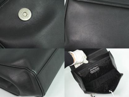 Salvatore Ferragamo ガンチーニ ショルダーバッグ ブラック