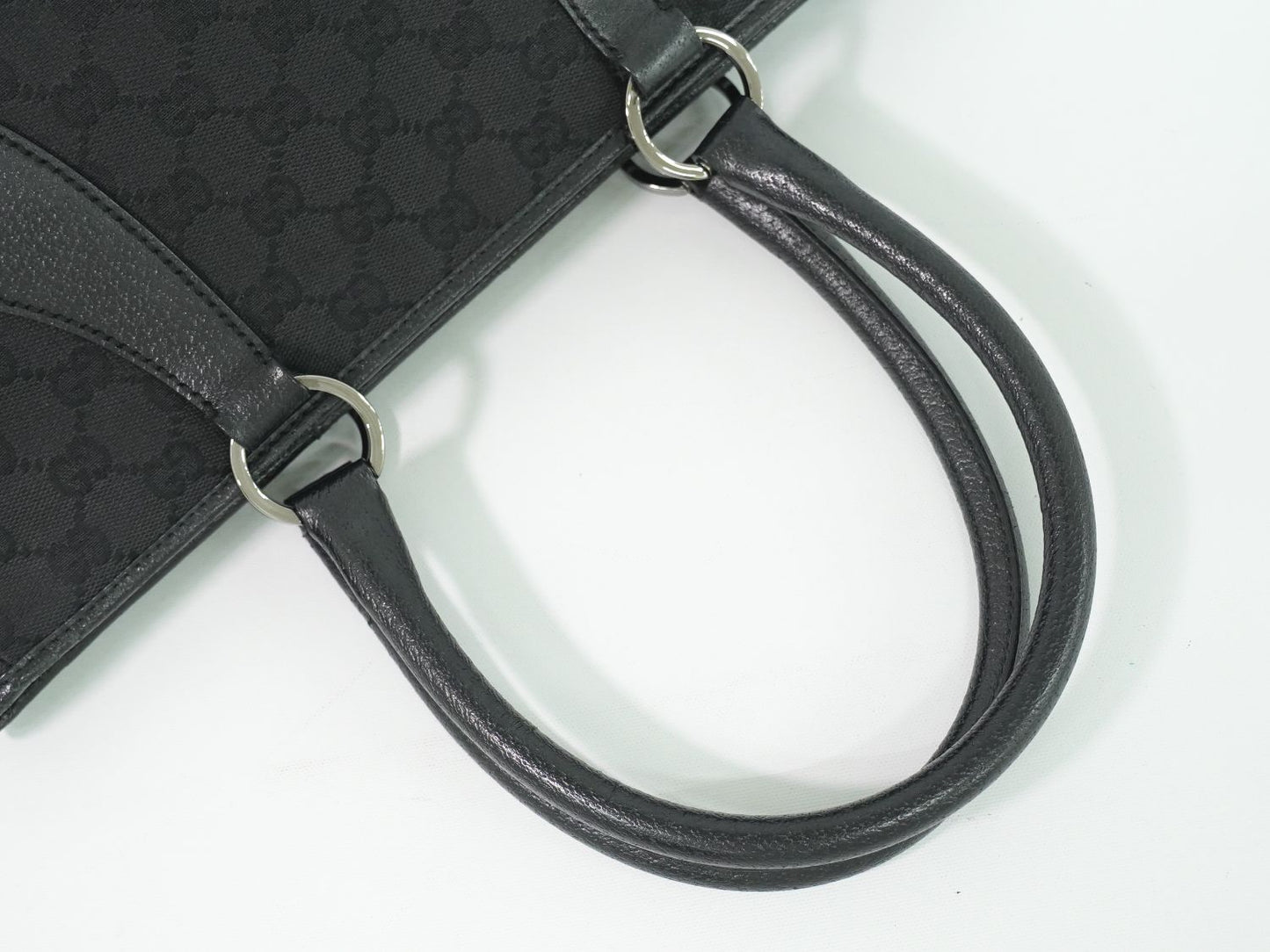 GUCCI GGキャンバス トートバッグ ブラック 113011