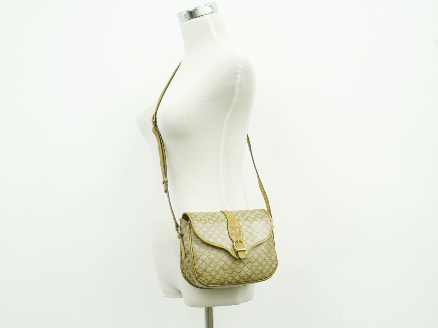 CELINE マカダム ショルダーバッグ ベージュ