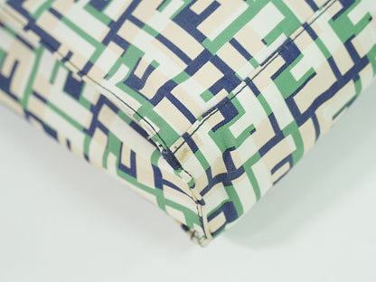 FENDI ズッカ ショルダーバッグ マルチカラー