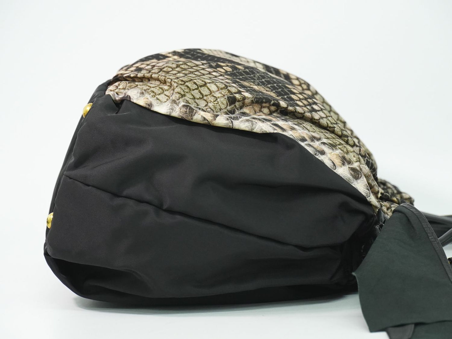 PRADA パイソン柄 2WAY ショルダーバッグ ブラック マルチカラー