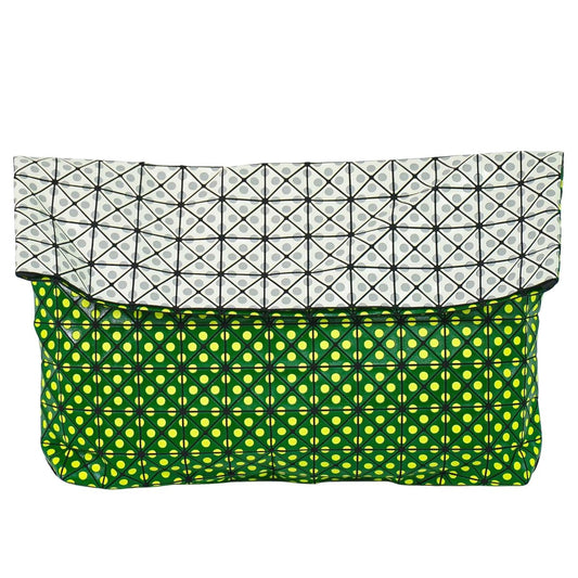 BAOBAO ISSEY MIYAKE ドット クラッチバッグ グリーン ホワイト