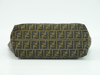 FENDI ズッカ ショルダーバッグ ブラウン