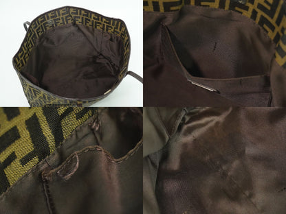 FENDI ズッカ ショルダーバッグ ブラウン