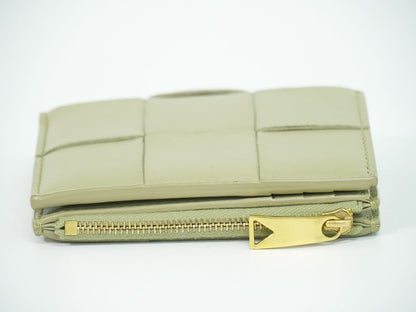 BOTTEGA VENETA カセット スモール 折財布 ライトカーキ