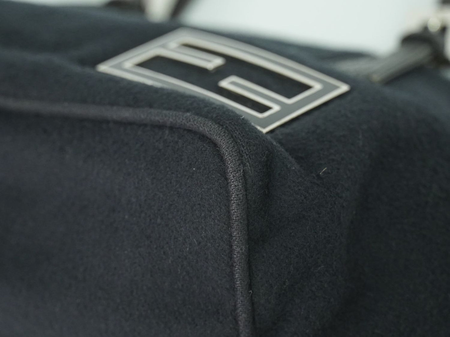 FENDI ズッカ ロゴ トートバッグ ブラック