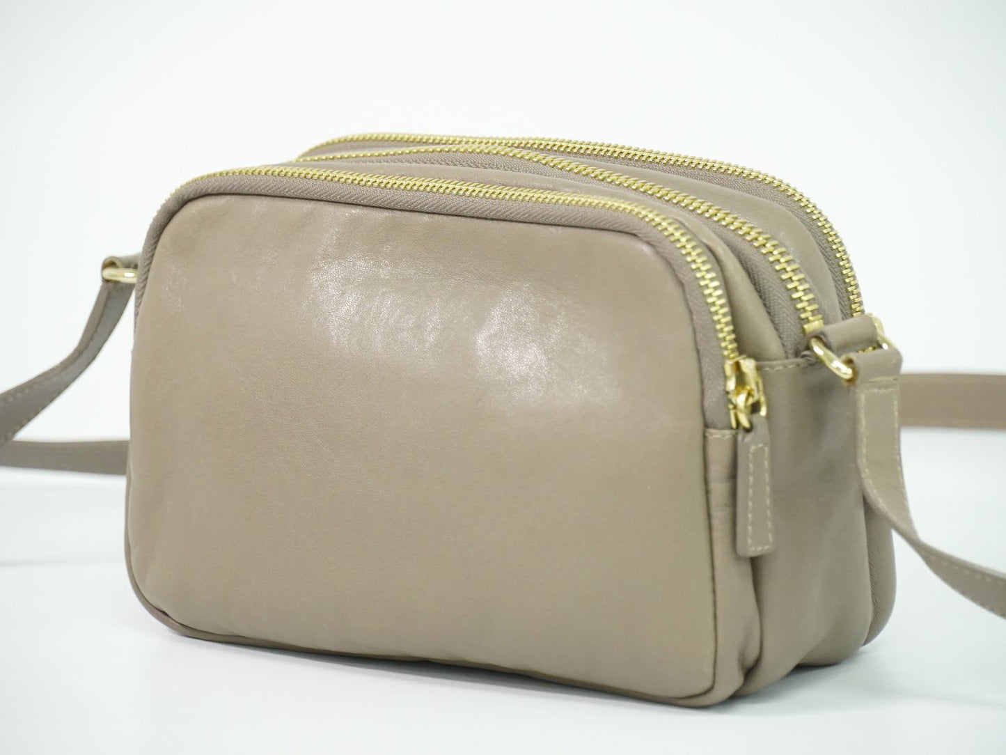 JIMMY CHOO スタースタッズ ショルダーバッグ グレージュ