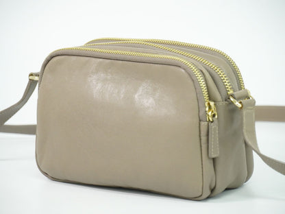 JIMMY CHOO スタースタッズ ショルダーバッグ グレージュ