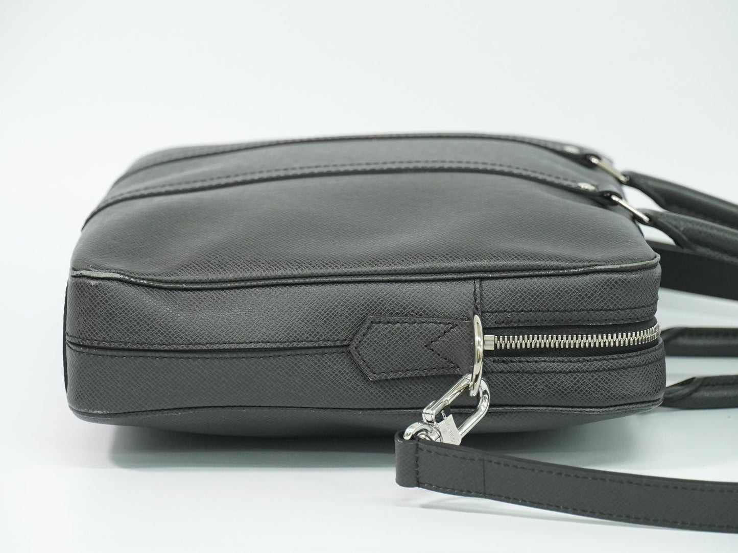 LOUIS VUITTON ポルトドキュマン ヴォワヤージュ タイガ レザー 2WAY ビジネスバッグ アルドワーズ M30638