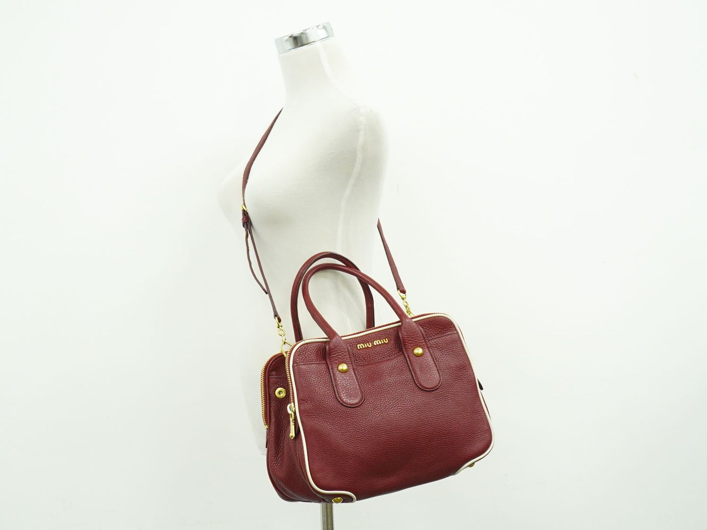 MIU MIU 2WAY ショルダーバッグ レッド