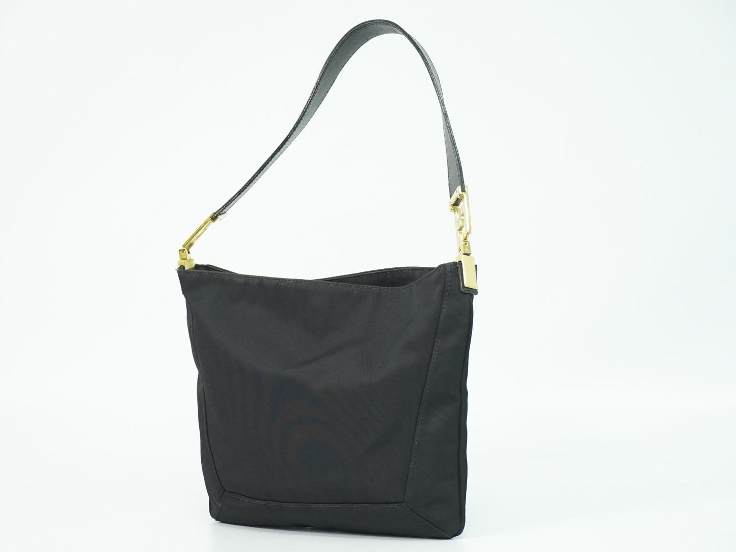 FENDI ショルダーバッグ ブラック