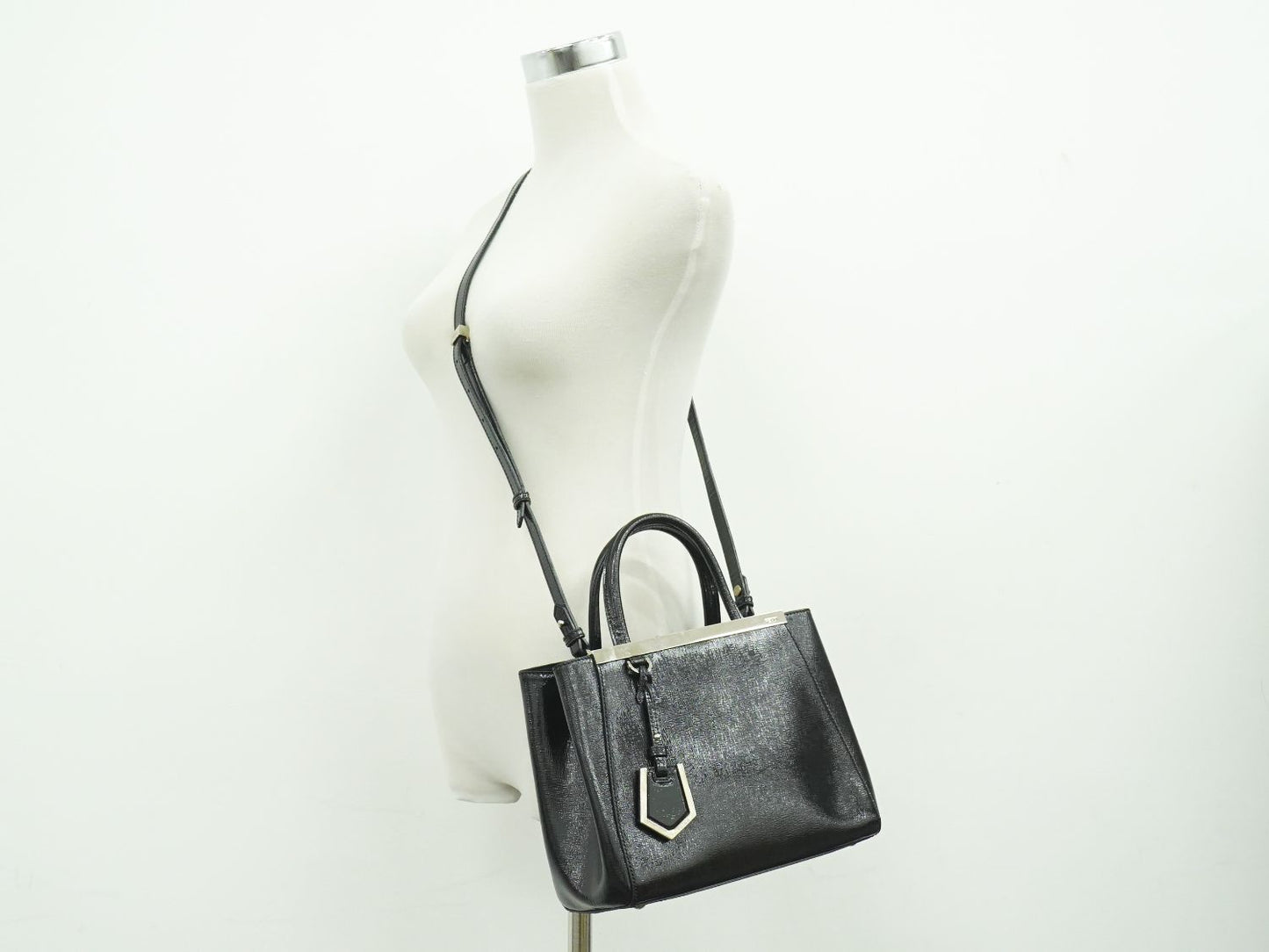 FENDI プチ トゥージュール 2WAY ショルダーバッグ ブラック 8BH253
