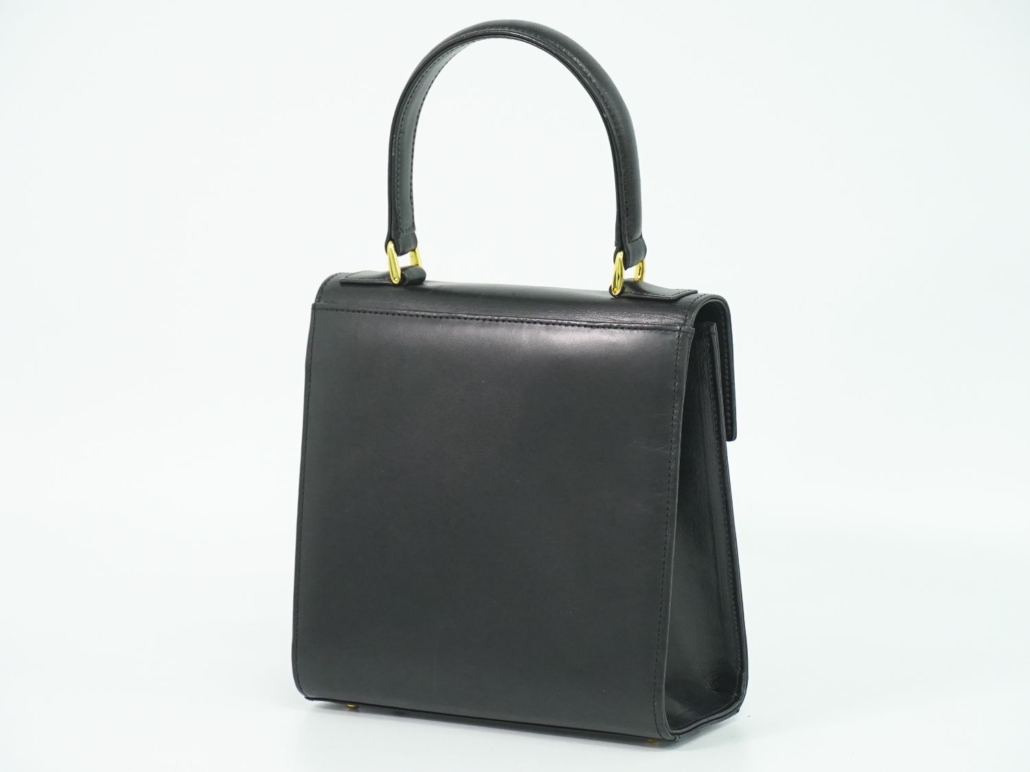 美品】GIVENCHY　ジバンシー　ボディバッグ　黒　4Gロゴ　バムバッグ GIVENCHY（ジバンシィ） ショルダーバッグ 4G XBODY BAG SMALL