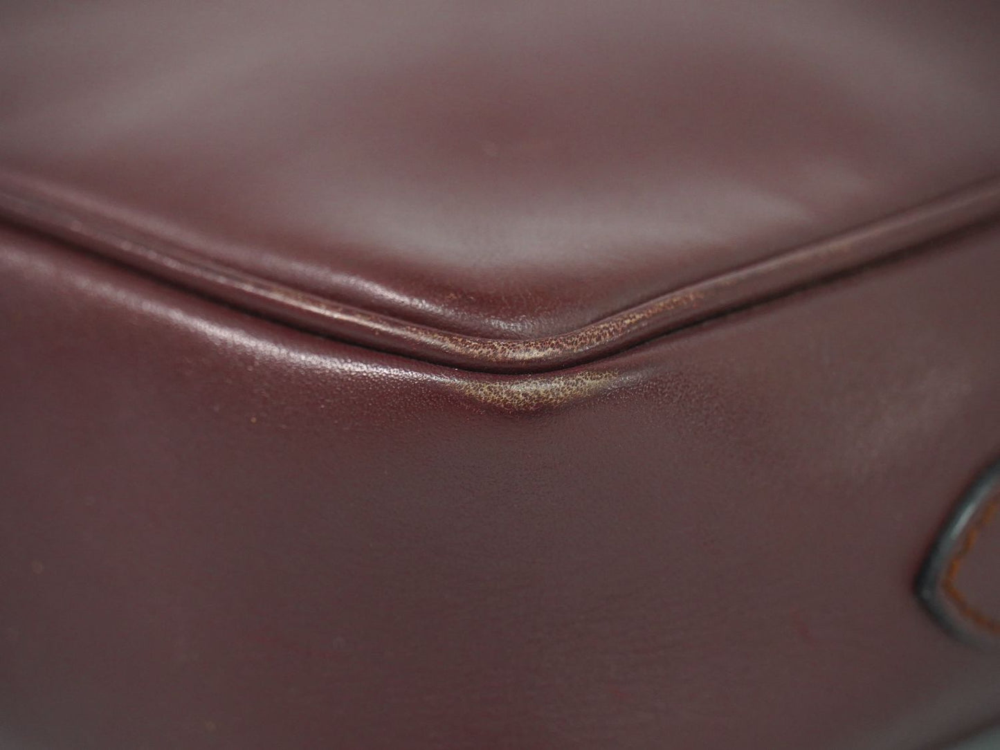 Cartier マストライン ショルダーバッグ ボルドー