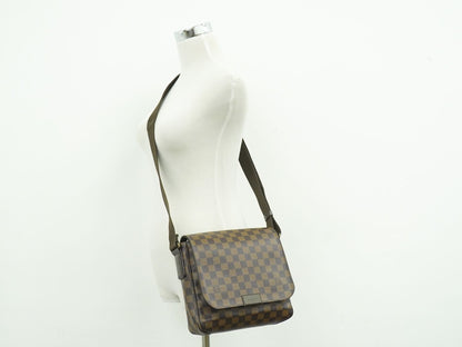 LOUIS VUITTON ディストリクト PM ダミエ エベヌ ショルダーバッグ N41213