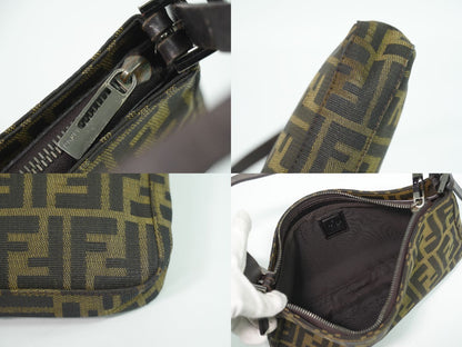 FENDI ズッカ ショルダーバッグ ブラウン