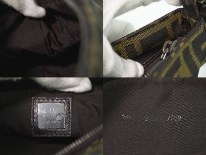FENDI ズッカ ショルダーバッグ ブラウン