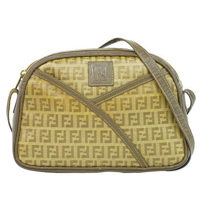 FENDI ズッカ ショルダーバッグ ブラウン