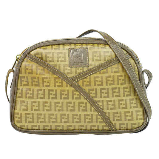 FENDI ズッカ ショルダーバッグ ブラウン