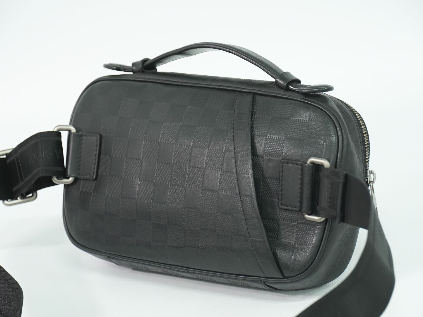LOUIS VUITTON アンブレール ダミエ アンフィニ ボディバッグ オニキス N41288