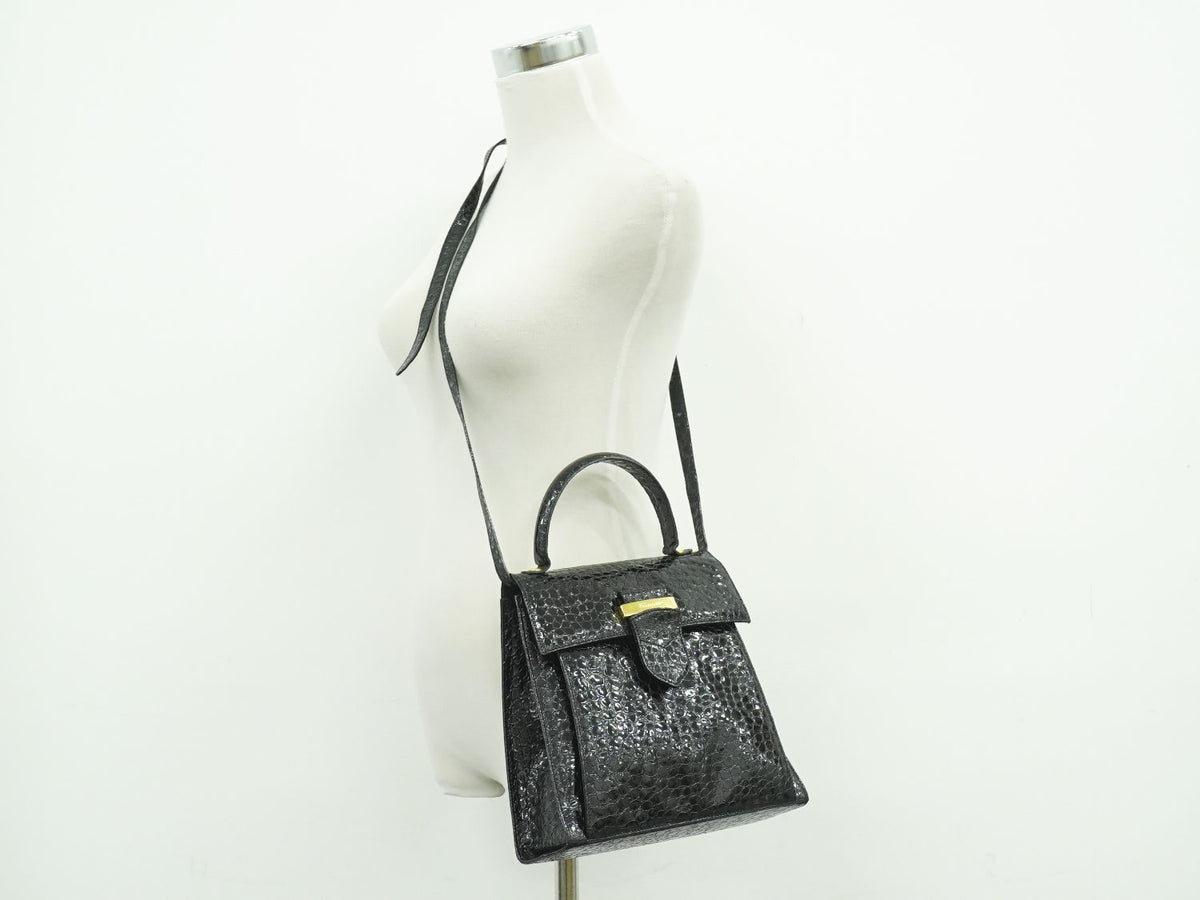 Salvatore Ferragamo Embossed Patent Leather 2way Shoulderbag Black