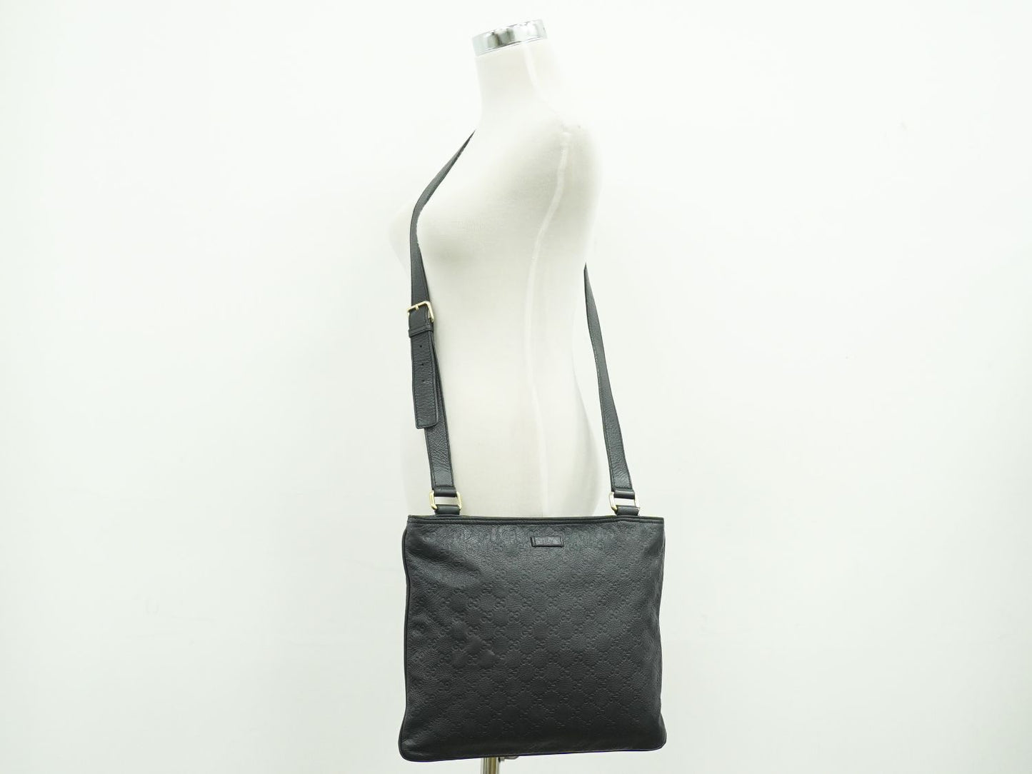 GUCCI グッチシマ レザー ショルダーバッグ ブラック 201446
